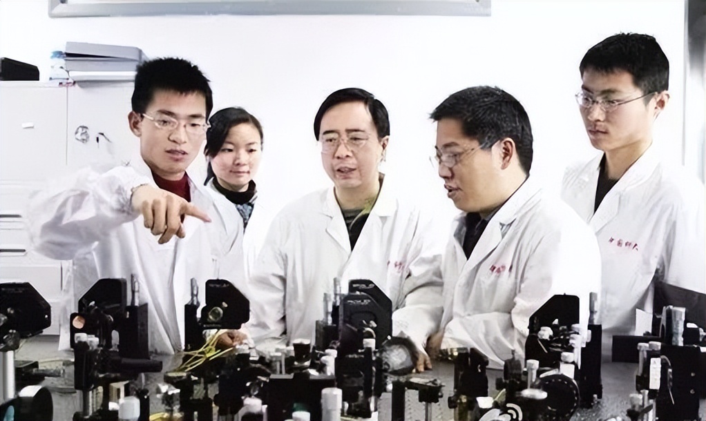 反转太快！美国危机再升级，中国不买，欧美巨头衰退，韩国要赔偿