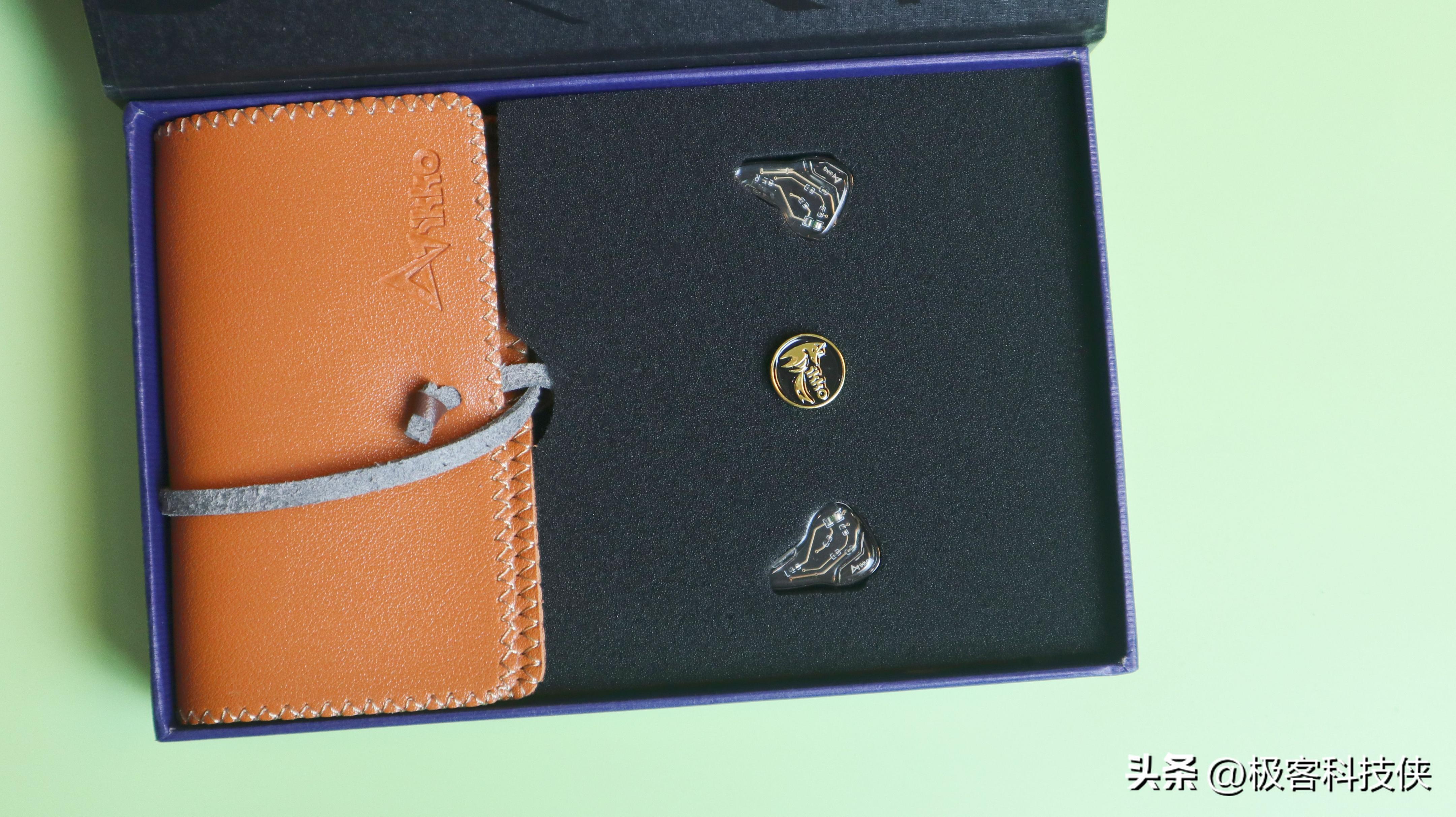 ikko鑹惧埢鑰虫斁,鑹惧埢ikko10s