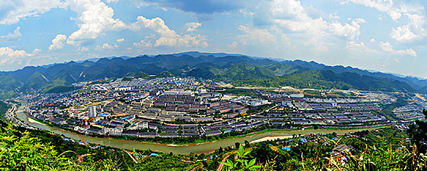 茅台贡酒建国60庆典酒真伪,茅台集团60年建国贡酒正品价格