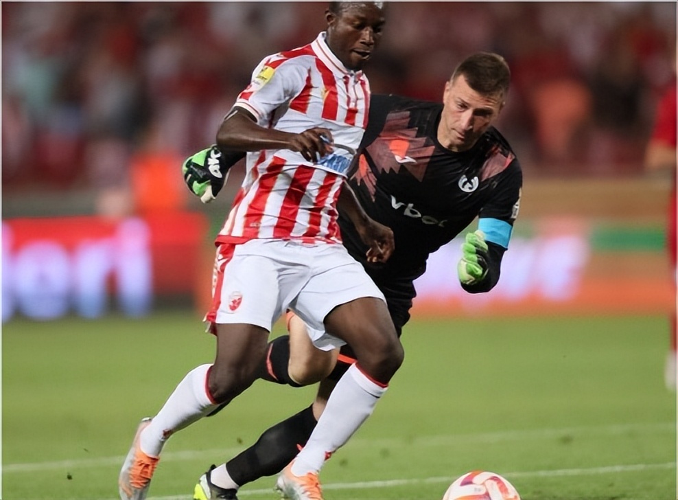 欧冠贝尔格莱德红星队,埃里温凤凰vs贝尔格莱德红星