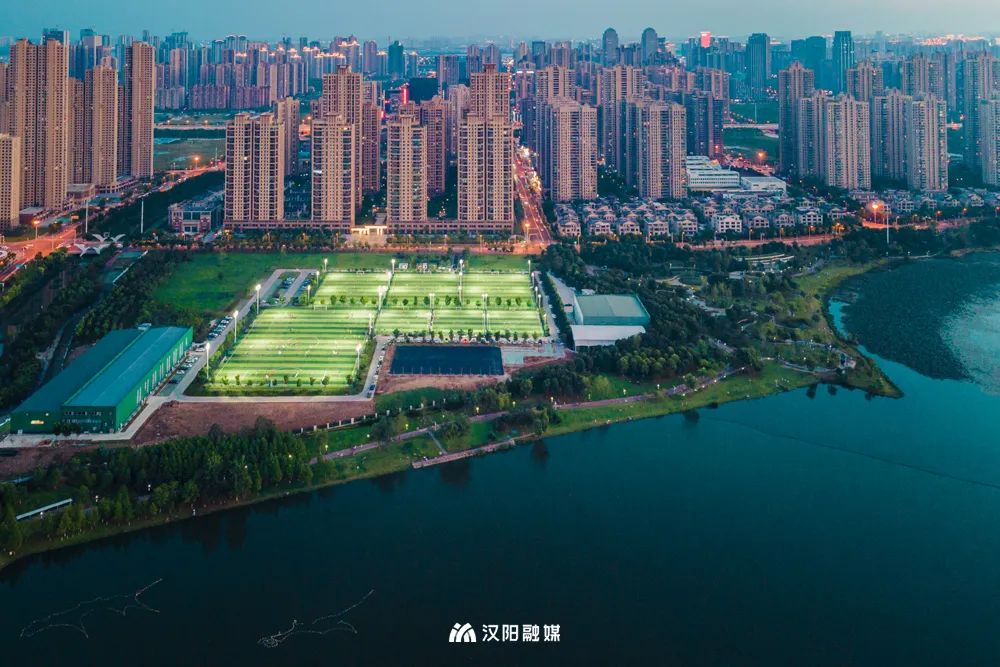 来武汉过长江,来武汉玩