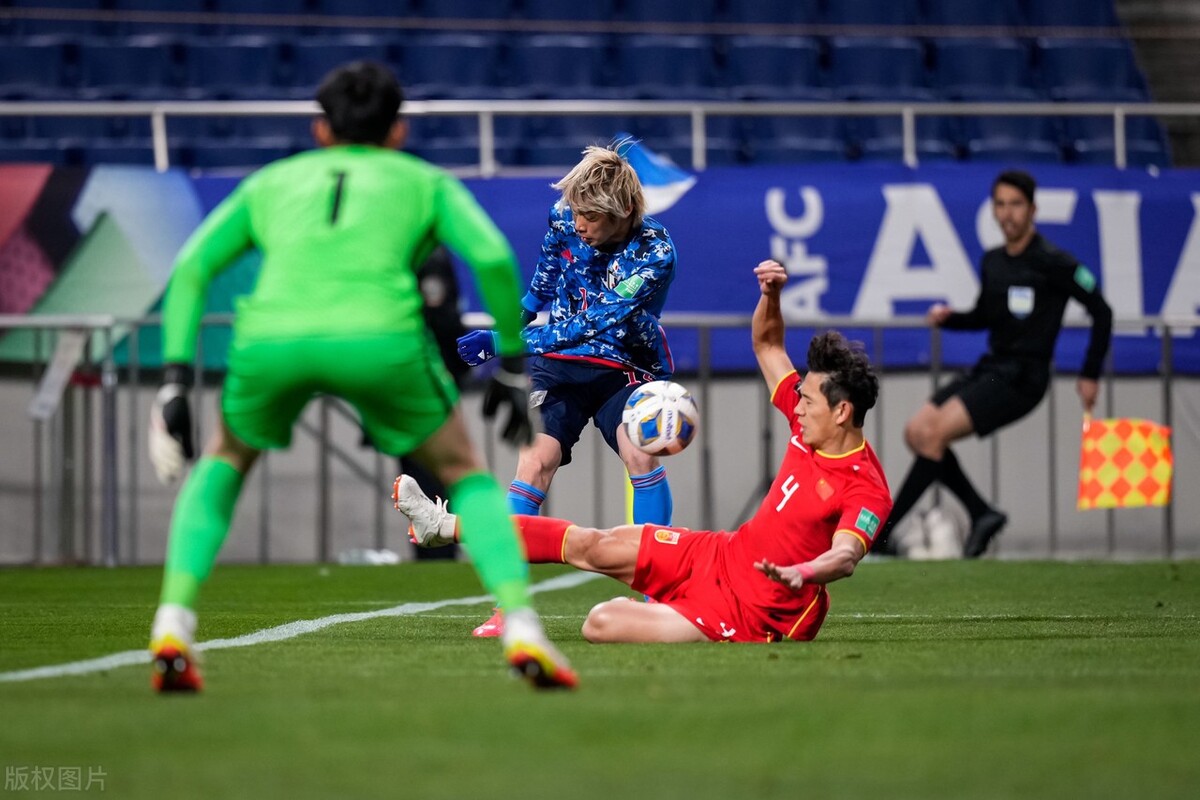 国足世界杯预选赛12强首胜1-0韩国,国足0-0爆冷不敌亚洲杯