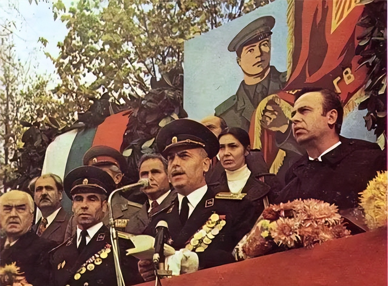 中国奉行不结盟的外交政策,中国坚持不结盟政策的必要性