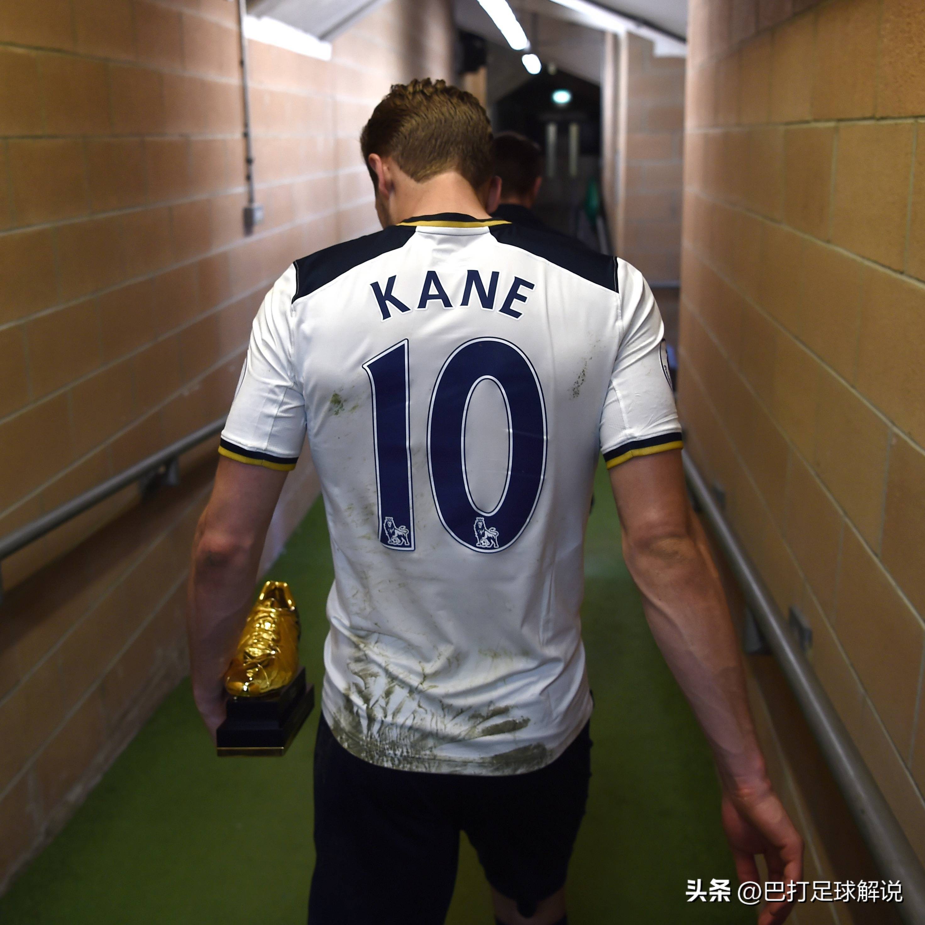 哈兰德破梅西单赛季纪录,75哈兰德连续37场英超主场戴帽