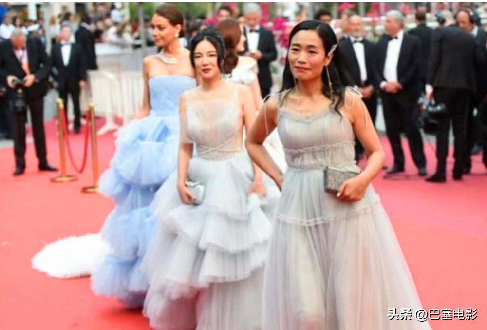3万元就能走戛纳红毯，可对比巨星们的“顶级排面”，高下立判