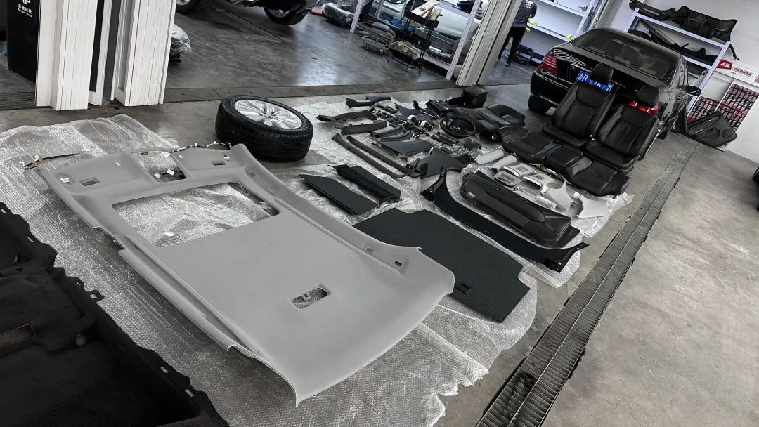 13代半皇冠底盘松散回炉重造,十三代皇冠彻底整备