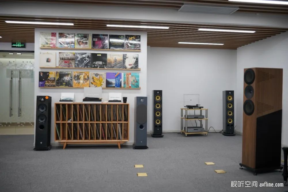 鍙戠儳澶у笀鎺㈠簵,浼楄揪褰遍煶