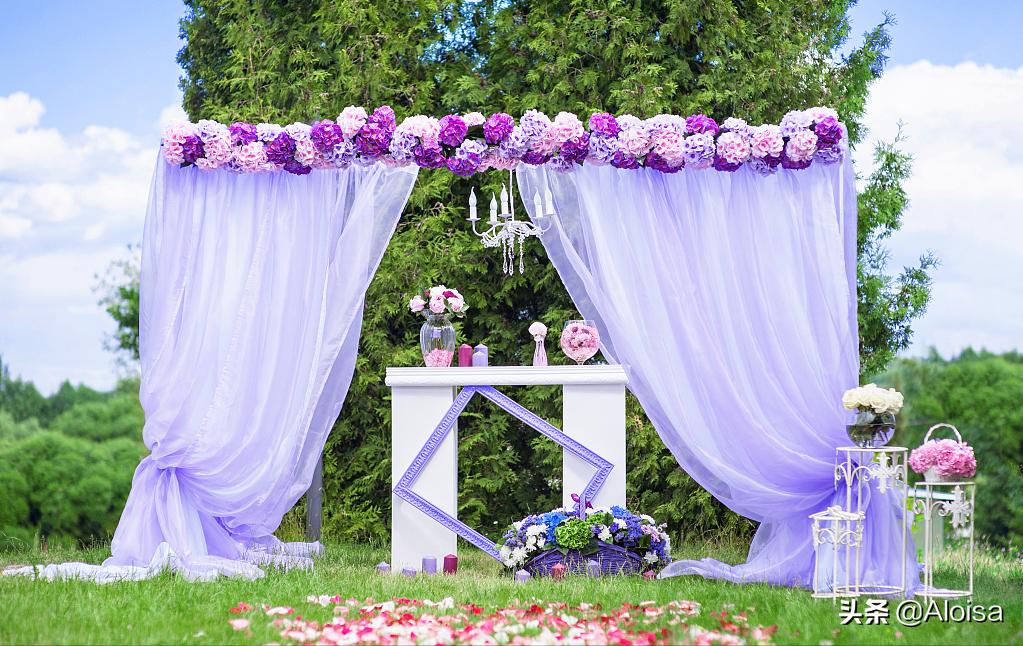 户外低成本婚礼现场布置,户外简单婚礼场地设计