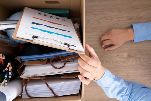 暑假打工00后被老板骂,00后女孩暑假工被老板骂没眼力见