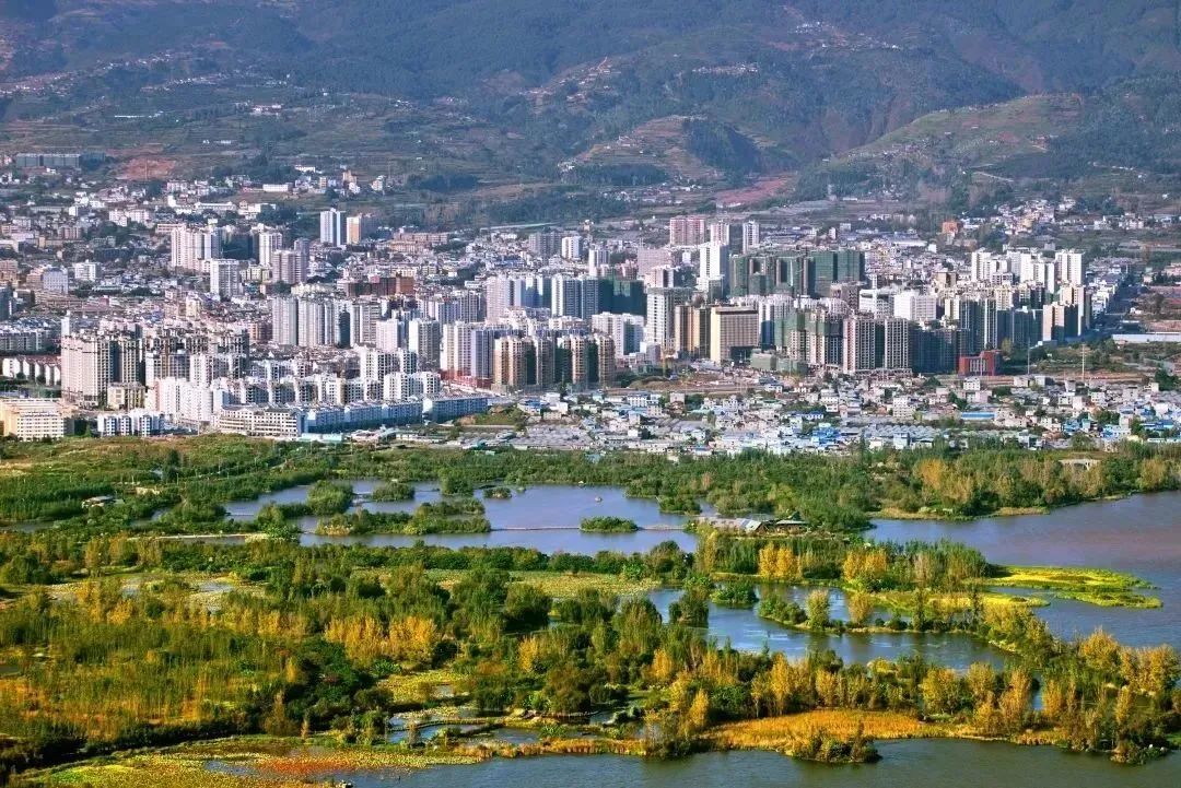 四川旅游攻略56人团,四川旅游4天3晚旅游攻略请收藏