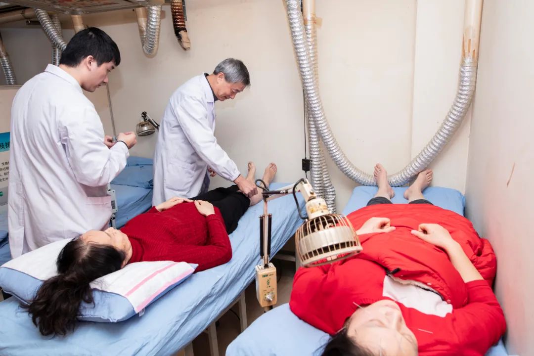 中医针灸治疗颈椎病原理,颈椎病针刀按摩针灸哪种方法好