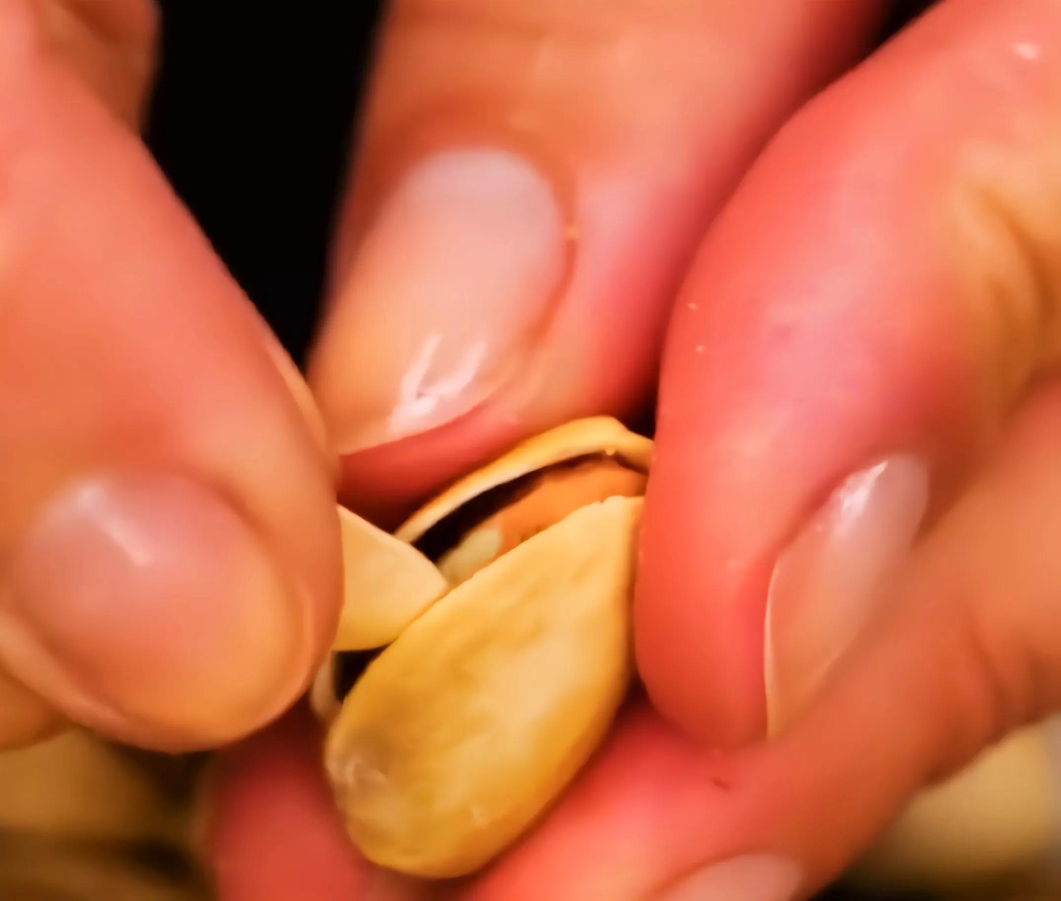 泡面的盖子的小技巧,如何让泡面的盖子帮助泡面变凉