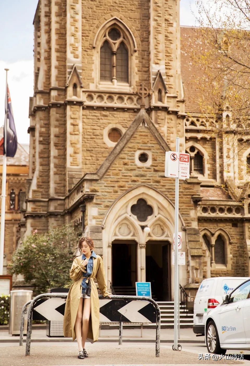 王梓薇：95后小花中的一颗新星，写真很甜很甜啊，太爱了！