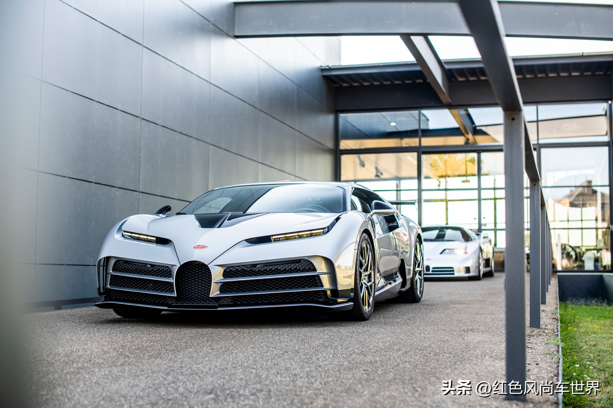 第二辆银色布加迪Centodieci亮相向经典EB110Supersport致敬