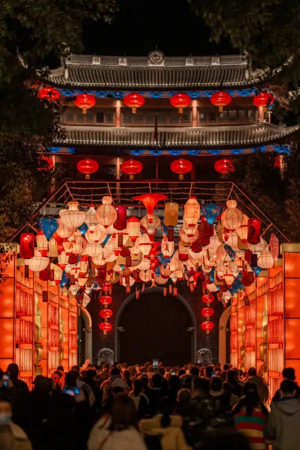 春节档电影最大赢家是谁,今年春节档谁才是第一名