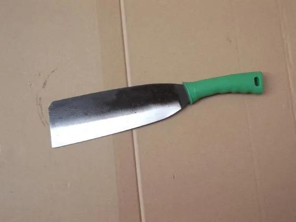 我恨父亲，甚至想过自杀，没人知道我是在怎样的环境中长大