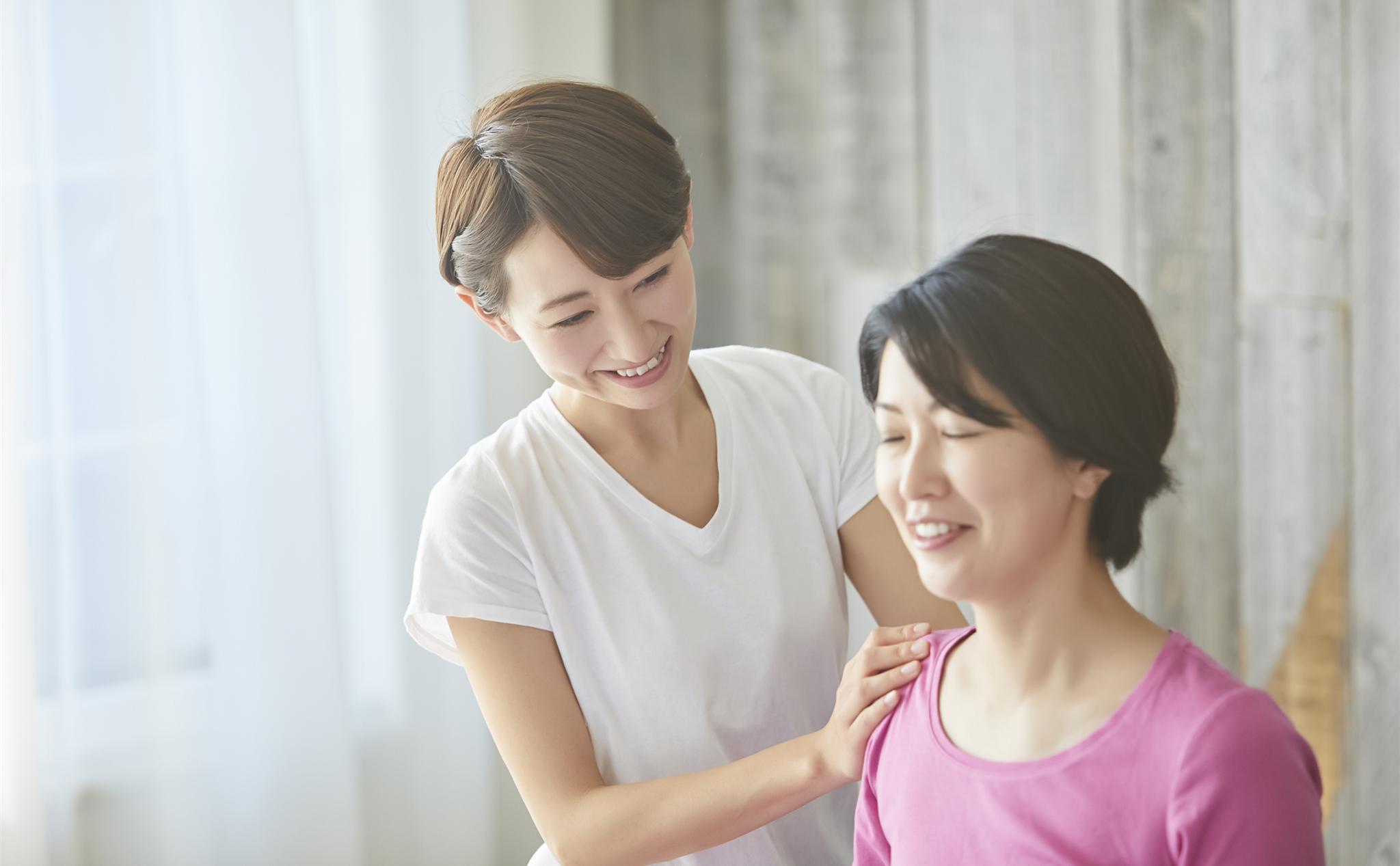 上海女子带孩子二婚，新郎苦涩表情引发猜想！她肚子里还有一个