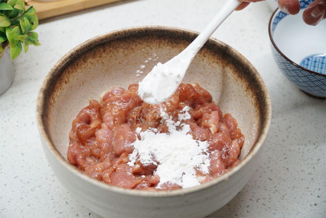 淀粉与生粉有什么区别,教你一招生粉跟淀粉的用途