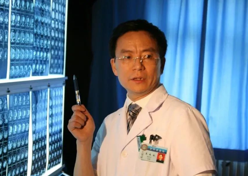 鼻咽癌精准放疗质子治疗费用,鼻咽癌首选放疗还是化疗