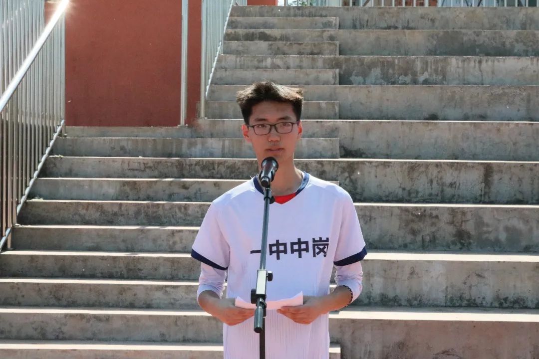 第二届校园足球赛拉开帷幕,阜南县第三届青少年校园足球联赛