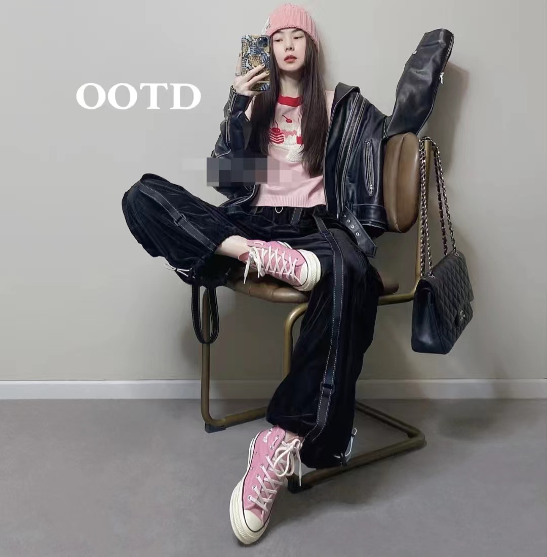 冬季黑色皮衣穿搭图片大全男,洋气黑色皮衣套装10岁