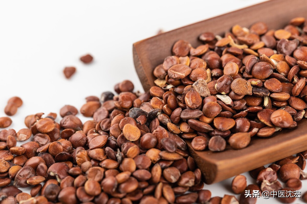 凡事看淡一切随缘治疗失眠,心烦心乱不知为什么睡不着