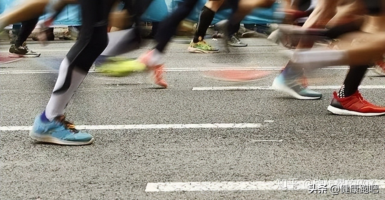 跑步跑伤了怎么恢复,每天跑20公里肾破裂