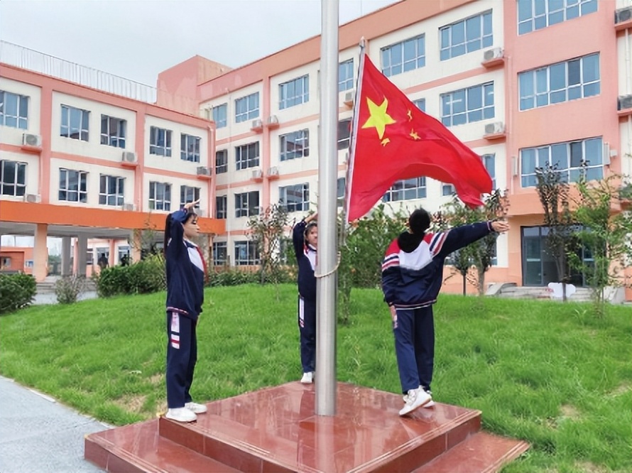 凝心聚力共做教育,凝心聚力做教育