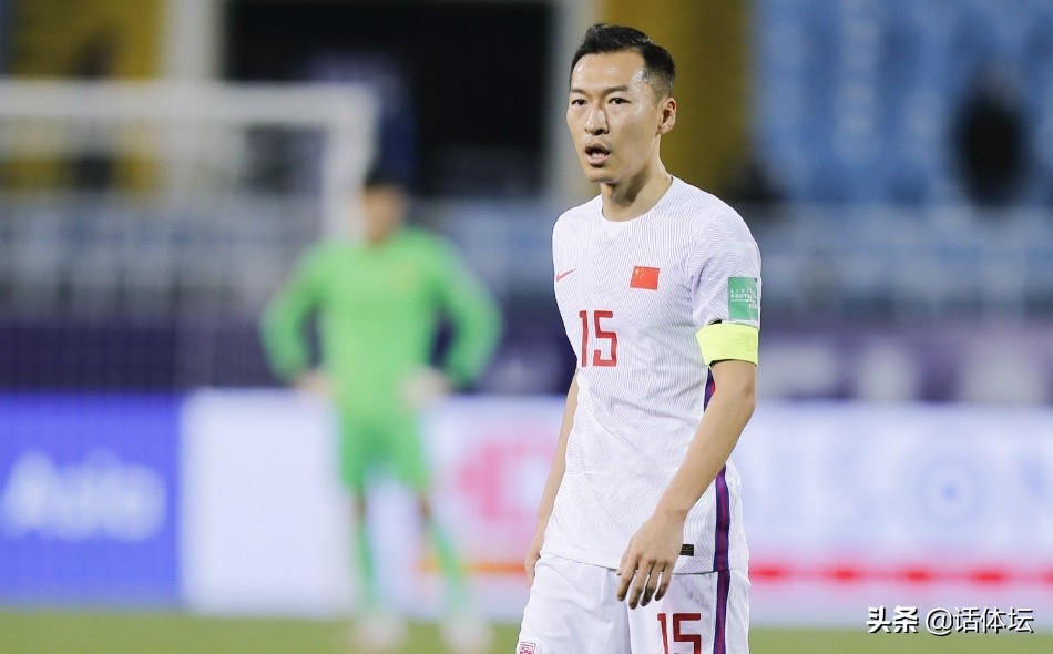 国足不能骂,黄健翔徐阳赛后评价国足