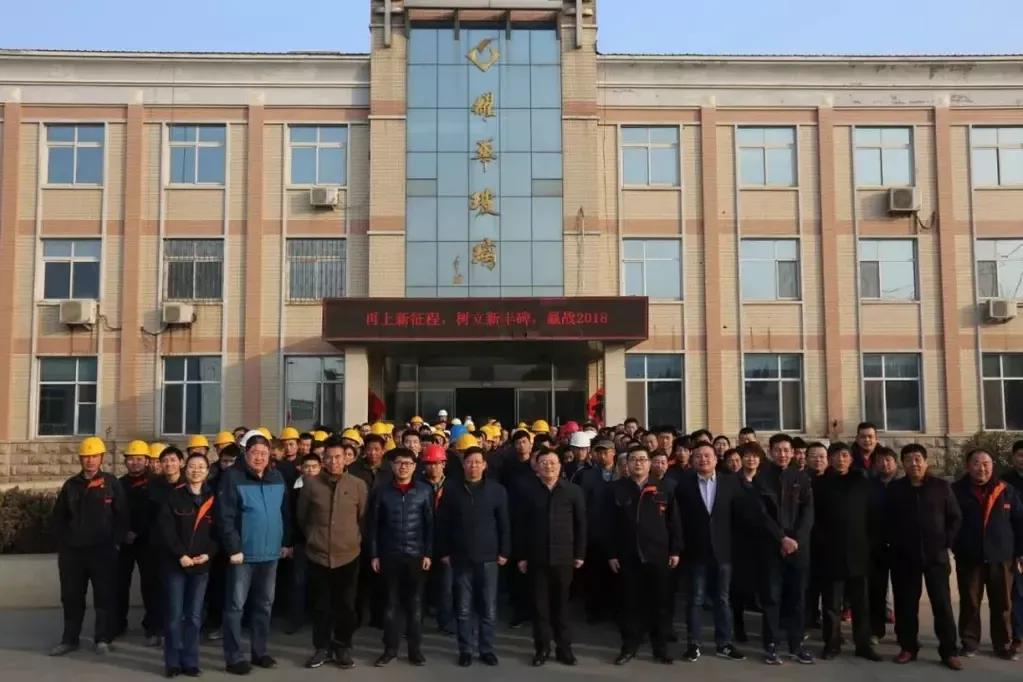 耀华皮尔金顿玻璃,上海耀华皮尔金顿玻璃和福耀玻璃