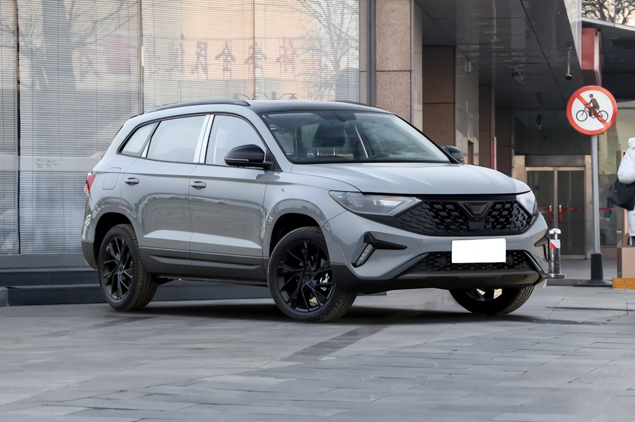 新捷达vs7高光版颜值方面无可挑剔,10.59万起新款捷达vs7开启预售