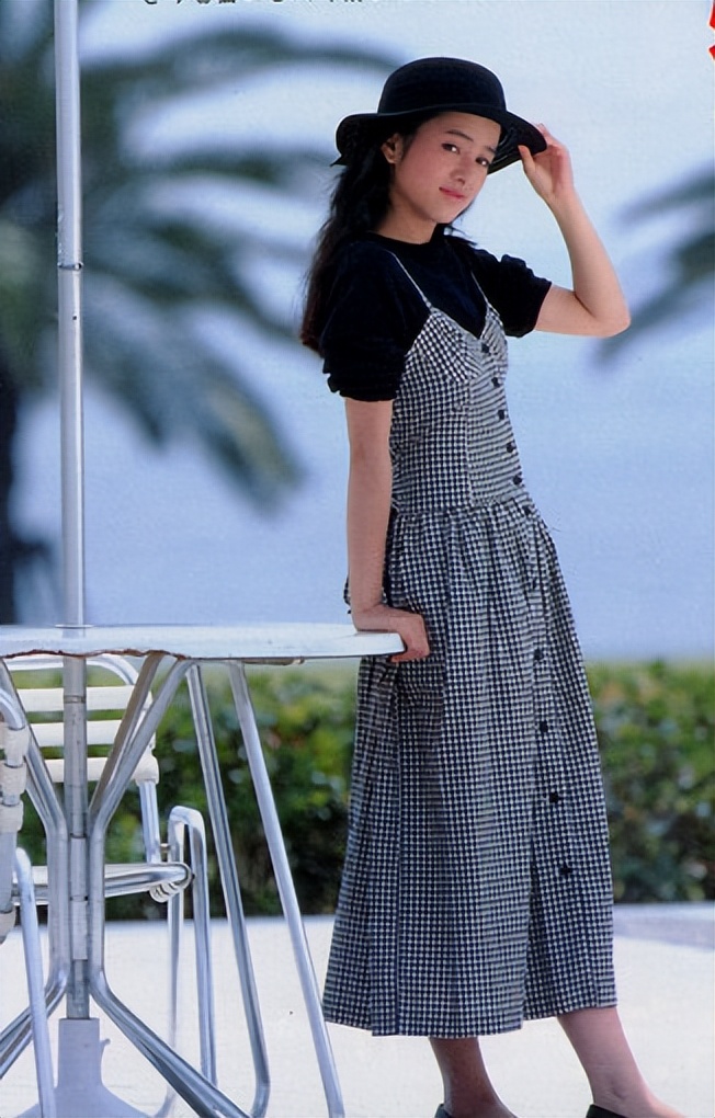 香江群音所有歌手名单,香江美人叶蕴仪