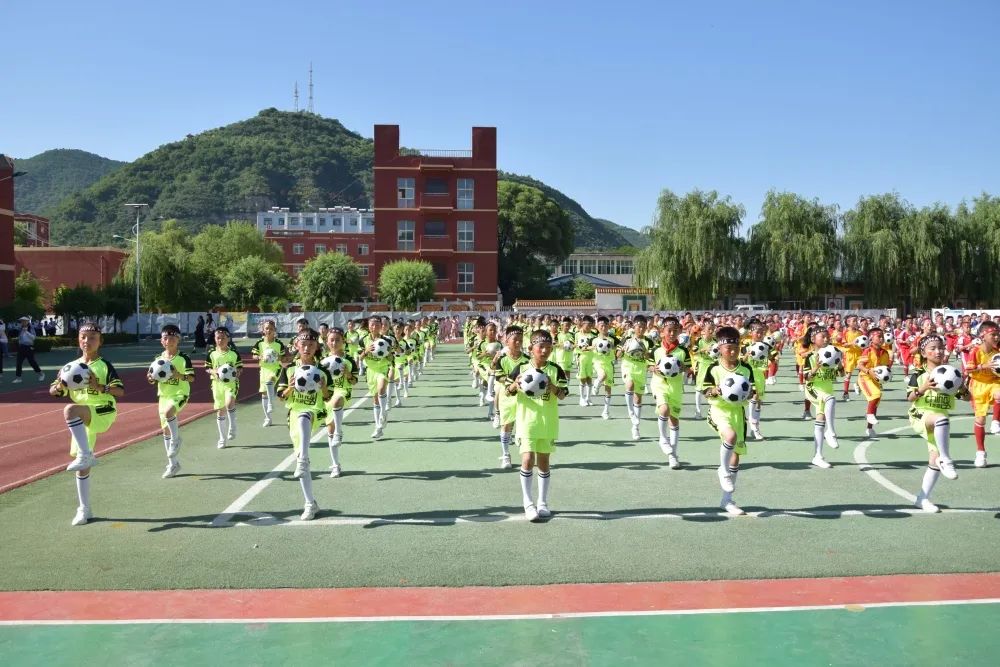 落实双减政策提升教学质量推进会,黄龙县瓦子街红军小学