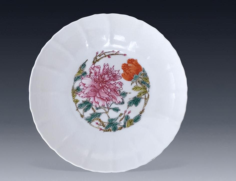 雍正乾隆时期的瓷器图片,清代康熙雍正乾隆瓷器特点