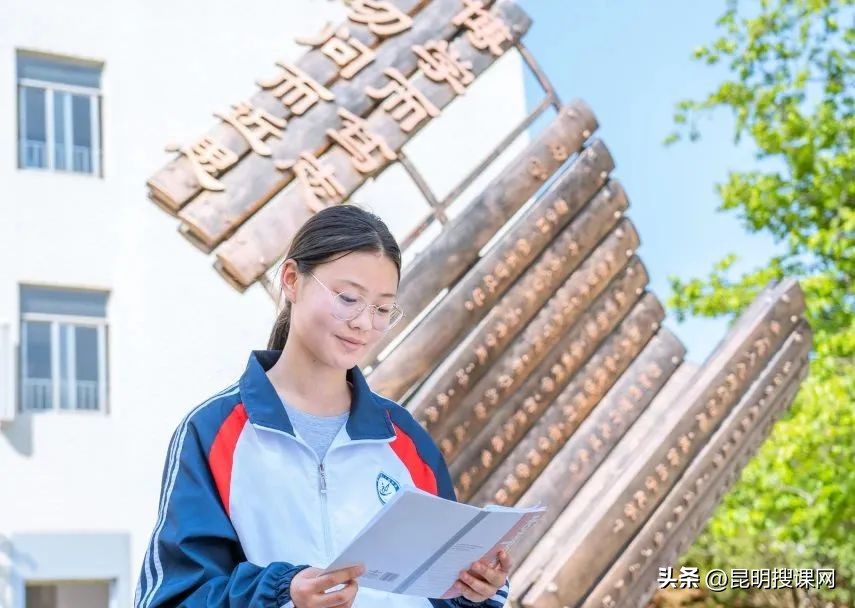 多彩生活缤纷寒假,多彩生活文化活动校园