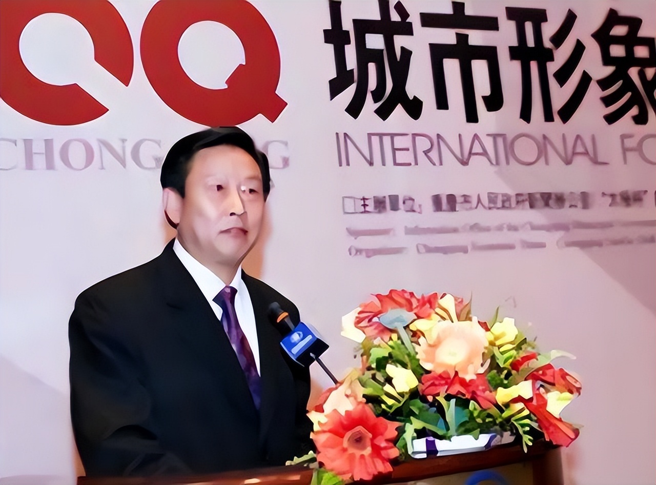 张宗海，*养包**情人的三个标准：大学生、长的漂亮、还得是处女