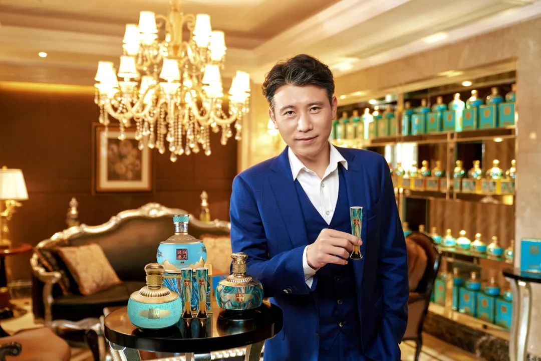 爆火背后，一瓶酒如何做到10亿*放播**量？