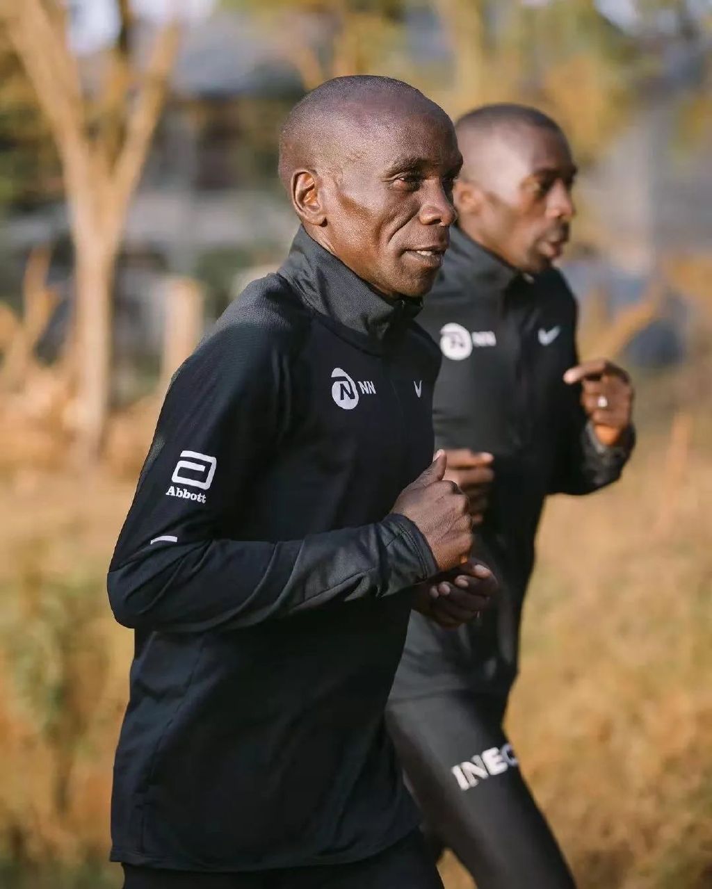 怎样练慢跑才能跑得更快,跑步只能慢跑不能跑快怎么回事