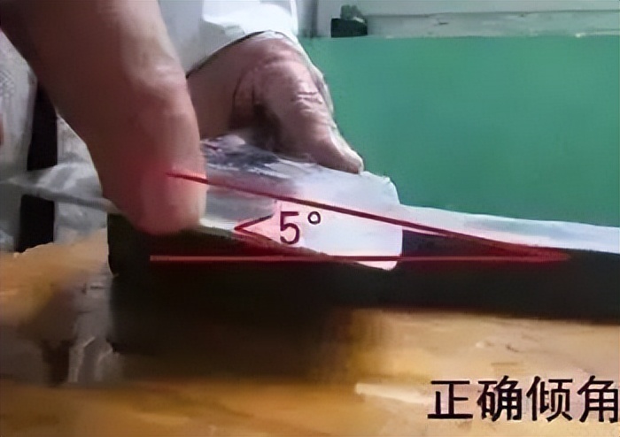 磨刀是磨左边还是右边,磨刀是顺还是逆