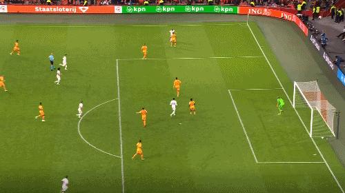 欧国联-范戴克头球制胜荷兰1-0力克比利时出线波兰送威尔士降级