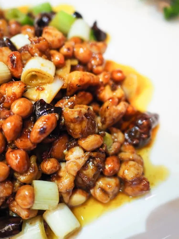 成都外地人来了必吃的,外地朋友来成都吃什么算特色