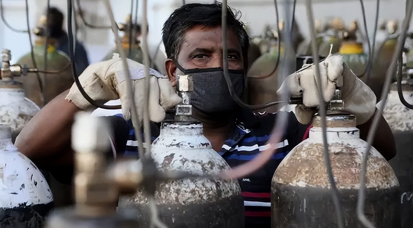 尼泊尔“卖肾村”：穷人们以700美元高价出售，人人身上一道疤