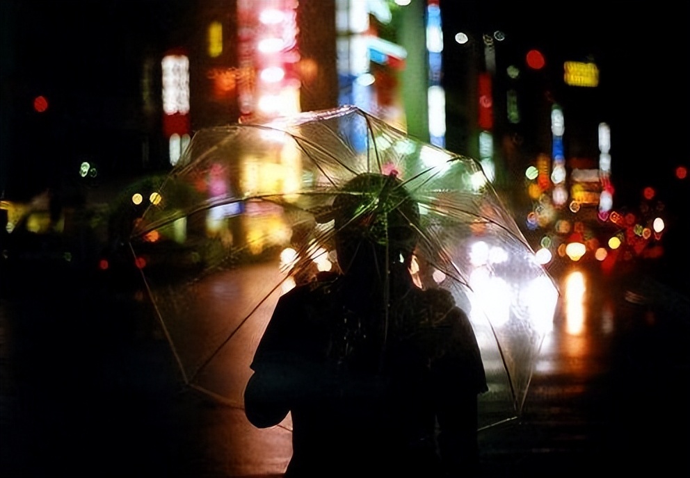 面对你看不惯的人怎么释怀,怎样对付看不惯自己的人