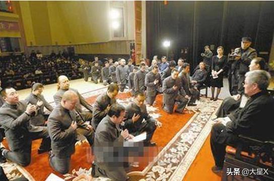 18岁的赵本山现状,赵本山徒弟反目后续