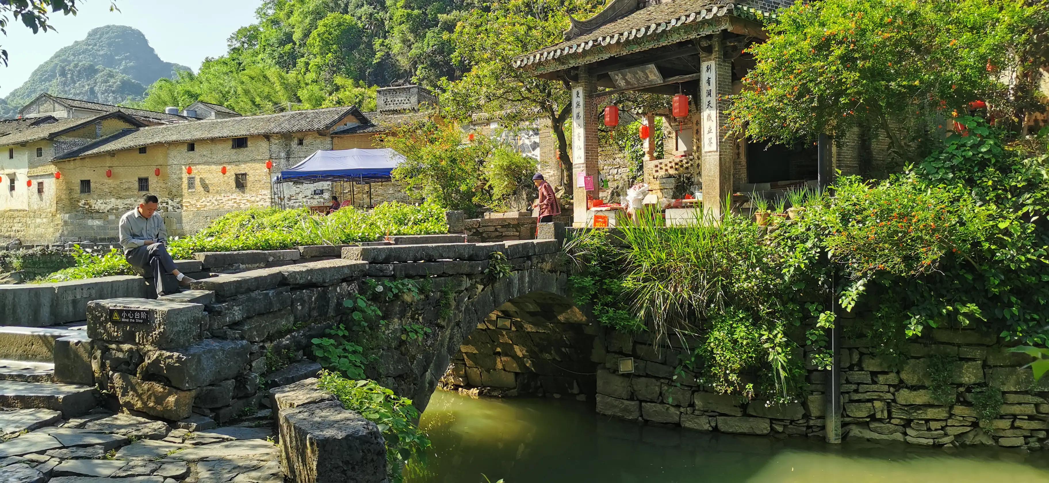 两人自驾装备,两人一车带什么装备