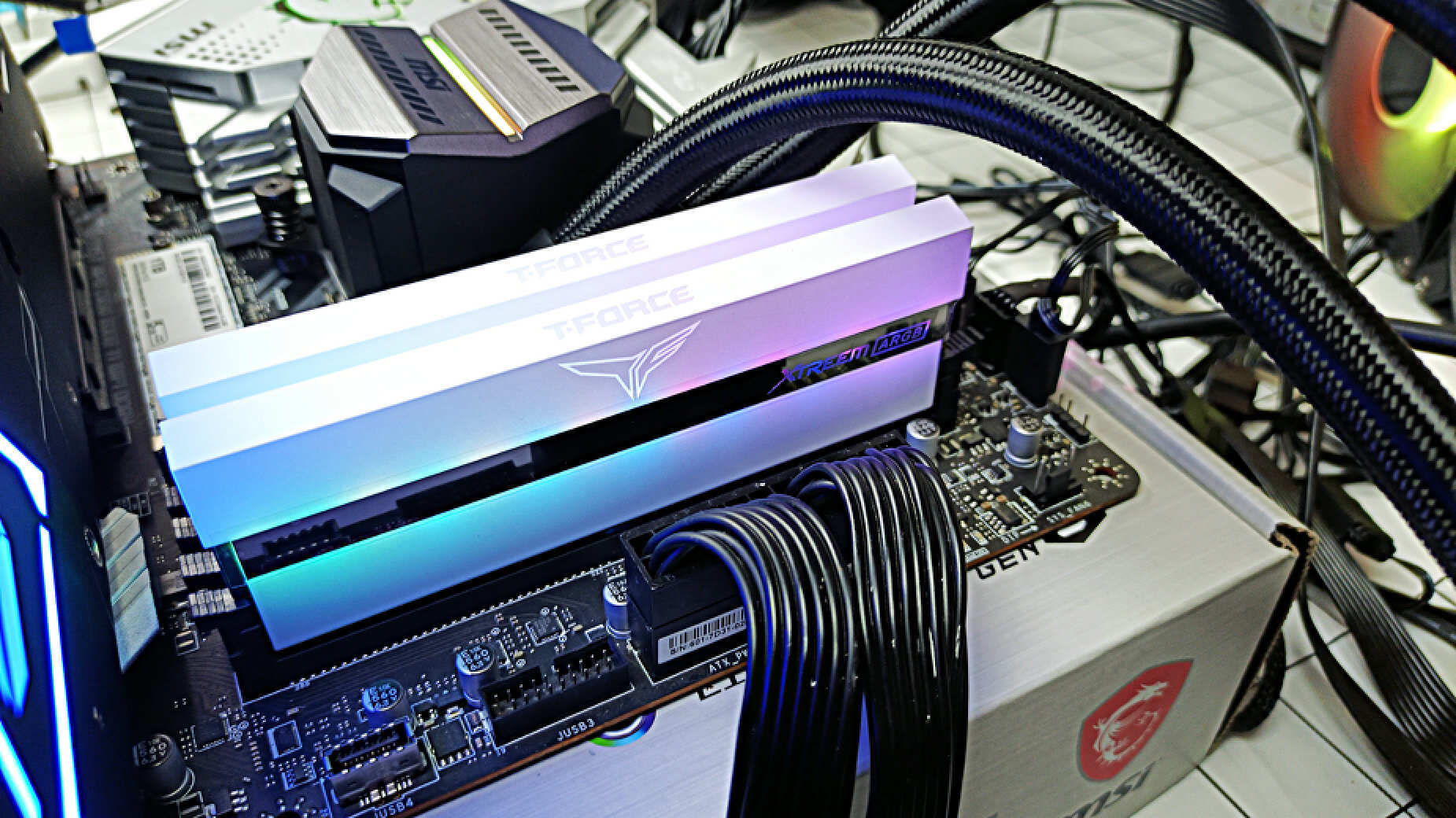 十铨梦境内存ddr4是什么颗粒的,ddr4十铨内存跟什么牌子兼容