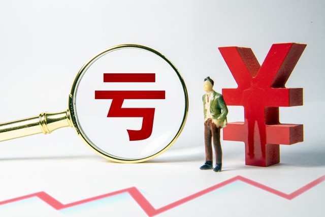 小夫妻辞职，借40万开饭店，2年亏损35万，肠子都悔青了