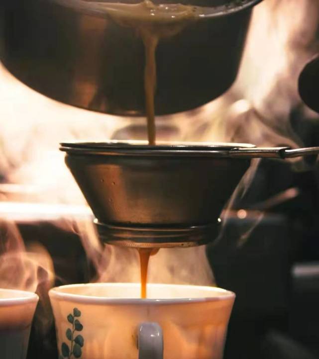 印度街头的“重口味”奶茶,印度风味奶茶