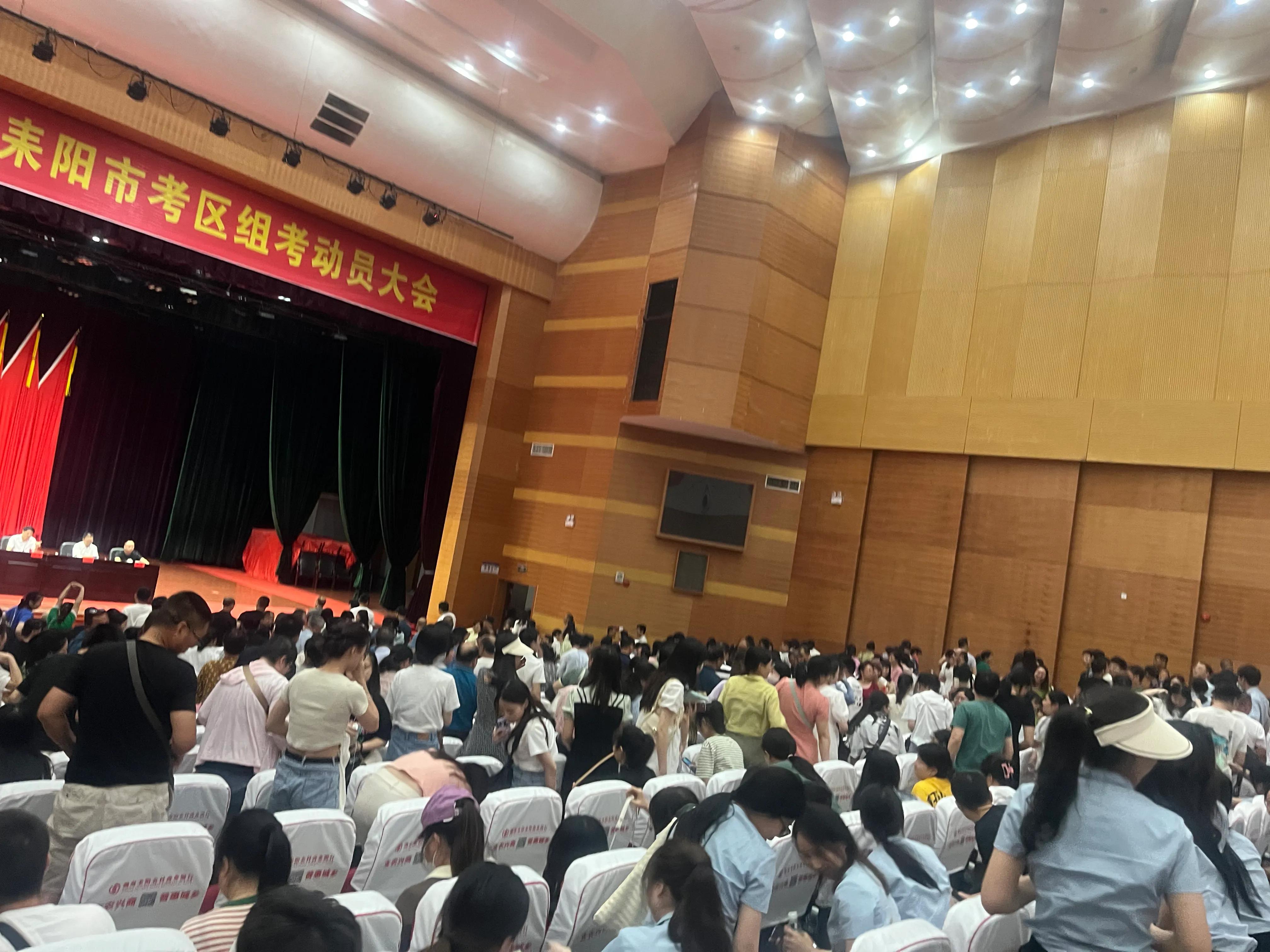 激励高三学生继续奋斗的一段话,2020激励高三考生勤奋的励志句子