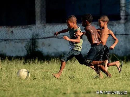 足球氛围冷淡的欧洲国家,对足球最热情的国家